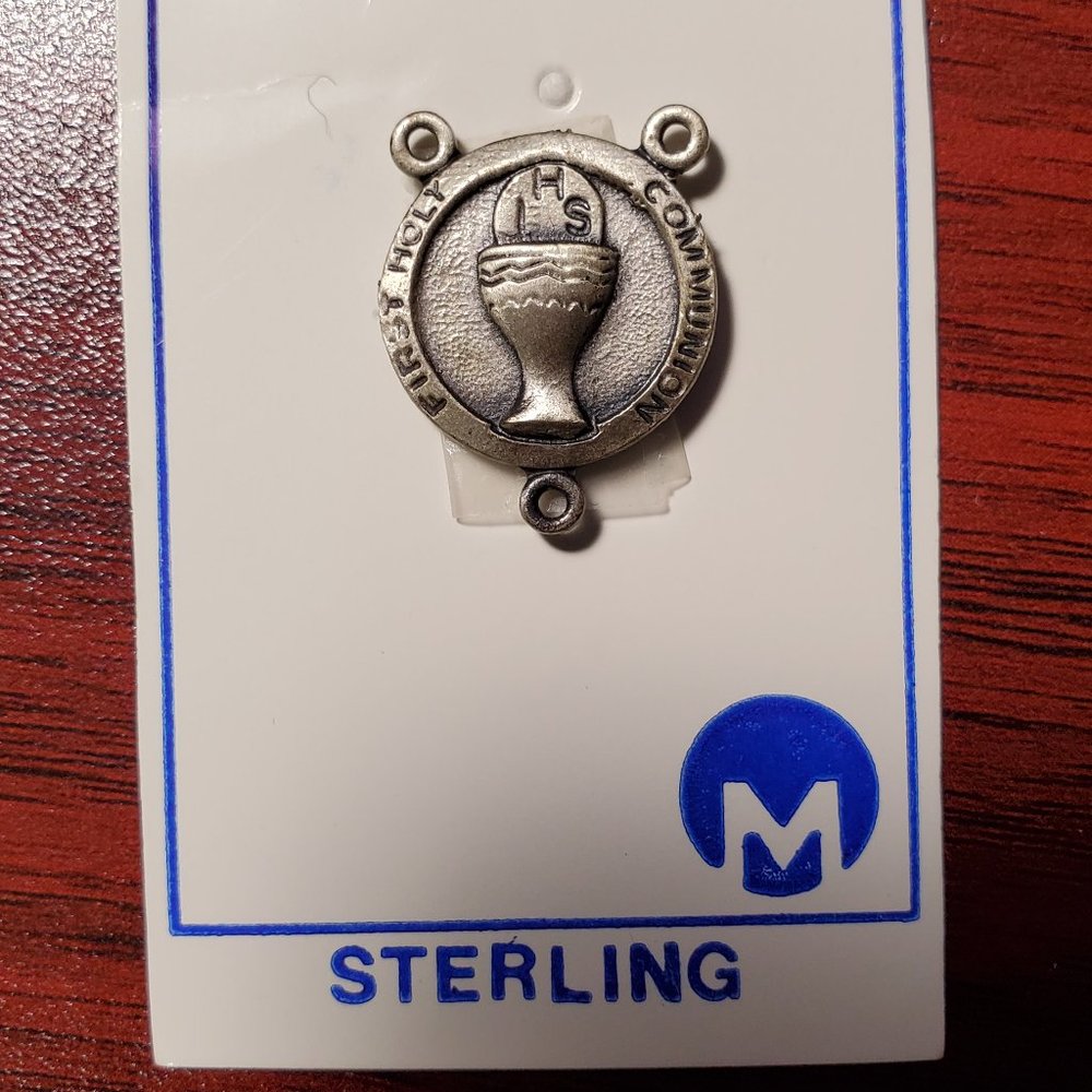Malco Sterling First Holy Communion Centerpiece Medal Pendant 3/4"